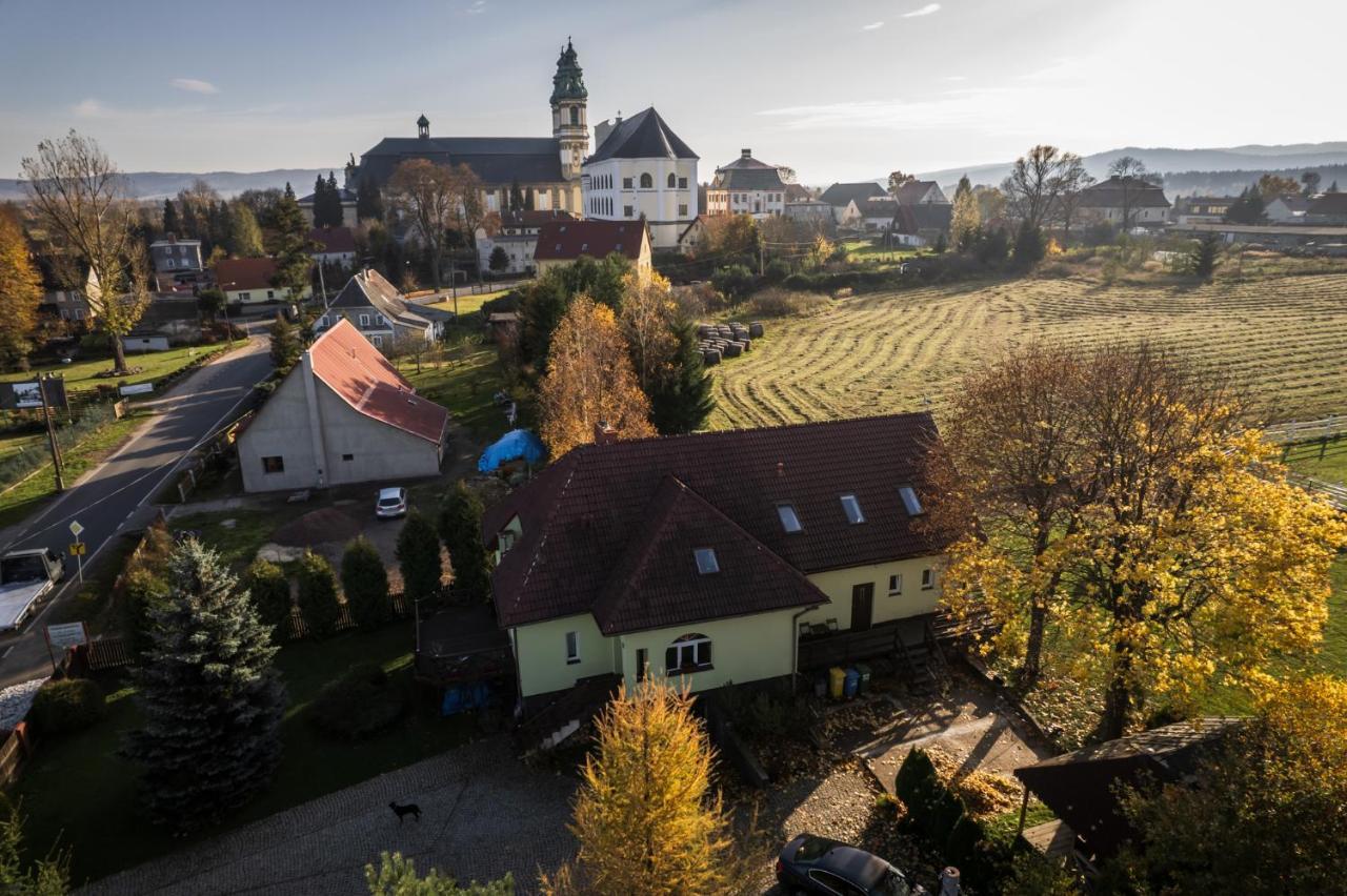Krzeszow Na Szlaku公寓 外观 照片
